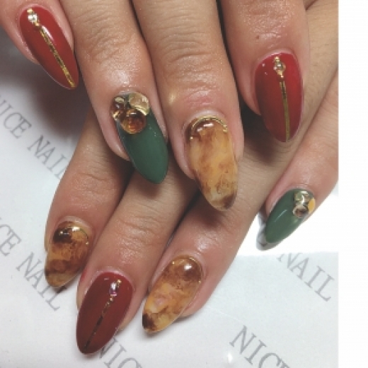 [ネイルカタログ] ネイルサロン ナイスネイル京都駅前店の人気ネイルデザインを更新しました！