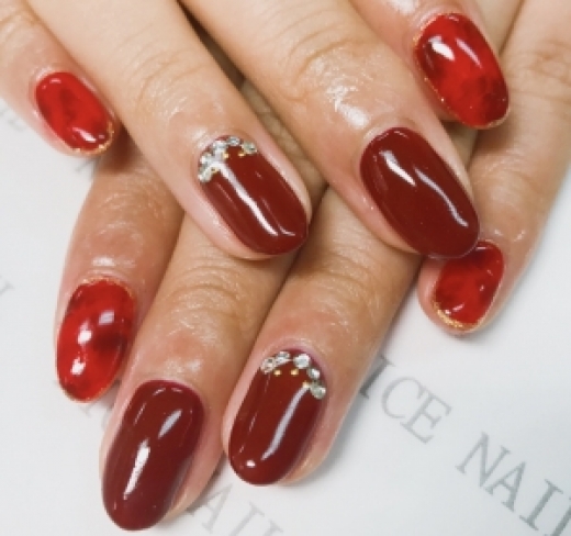 [ネイルカタログ] ネイルサロン ナイスネイル茨木店の人気ネイルデザインを更新しました！