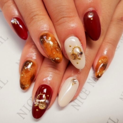 [ネイルカタログ] ネイルサロン ナイスネイル銀座店の人気ネイルデザインを更新しました！