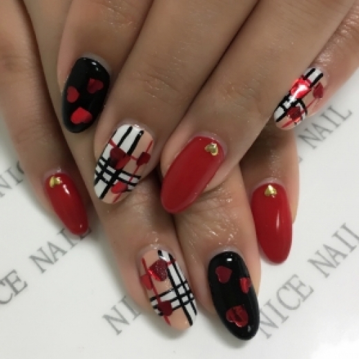 [ネイルカタログ] ネイルサロン ナイスネイル横浜店の人気ネイルデザインを更新しました！