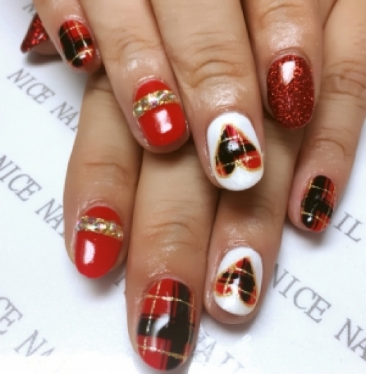 [ネイルカタログ] ネイルサロン ナイスネイル横浜店の人気ネイルデザインを更新しました！