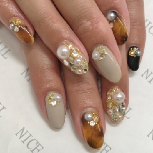 [ネイルカタログ] ネイルサロン ナイスネイル和歌山店の人気ネイルデザインを更新しました！