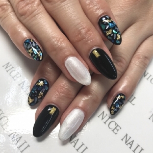 [ネイルカタログ] ネイルサロン ナイスネイル枚方店の人気ネイルデザインを更新しました！