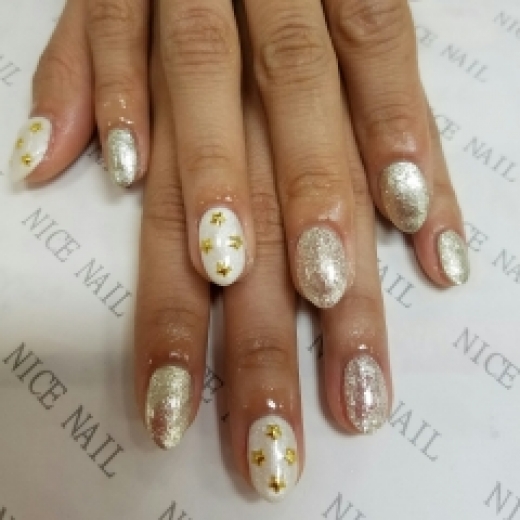 [ネイルカタログ] ネイルサロン ナイスネイル川西店の人気ネイルデザインを更新しました！