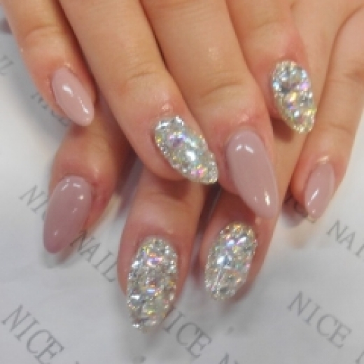 [ネイルカタログ] ネイルサロン ナイスネイル和泉府中店の人気ネイルデザインを更新しました！