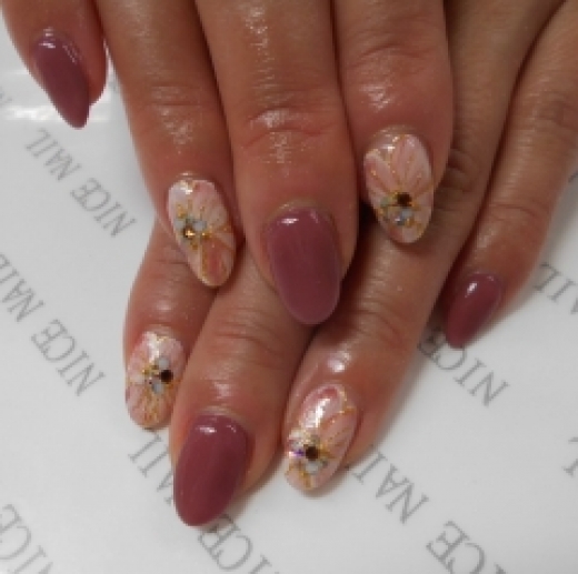 [ネイルカタログ] ネイルサロン ナイスネイル高槻店の人気ネイルデザインを更新しました！