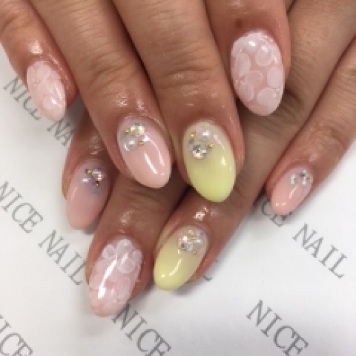 [ネイルカタログ] ネイルサロン ナイスネイル大津店の人気ネイルデザインを更新しました！