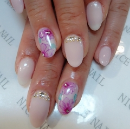 [ネイルカタログ] ネイルサロン ナイスネイル町田店の人気ネイルデザインを更新しました！