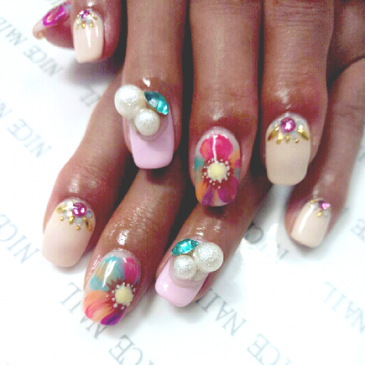 2018/09/25[ネイルカタログ] ネイルサロン ナイスネイル高槻店の人気ネイルデザインを更新しました！