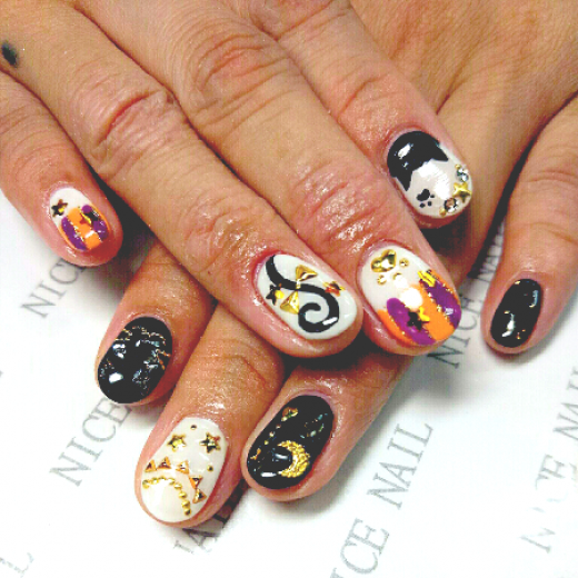 2018/10/31[ネイルカタログ] ネイルサロン ナイスネイル名古屋栄店の人気ネイルデザインを更新しました！