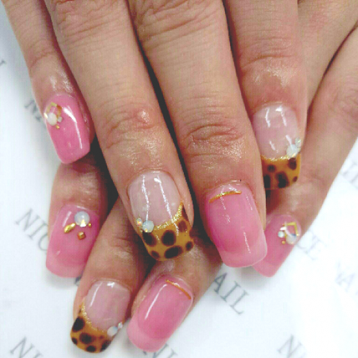 2018/11/02[ネイルカタログ] ネイルサロン ナイスネイル大宮店の人気ネイルデザインを更新しました！