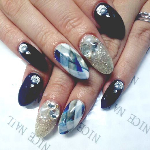 2018/11/20[ネイルカタログ] ネイルサロン ナイスネイル八尾店の人気ネイルデザインを更新しました！