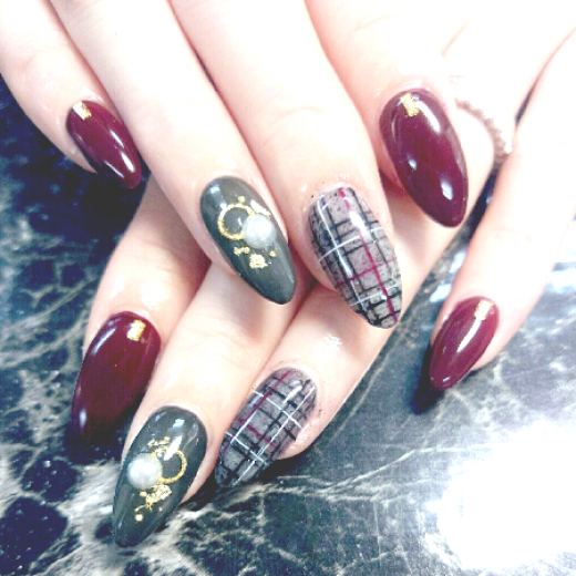 2018/12/10[ネイルカタログ] ネイルサロン ナイスネイルなんば店の人気ネイルデザインを更新しました！