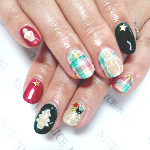 2018/12/21[ネイルカタログ] ネイルサロン ナイスネイル神戸三宮店の人気ネイルデザインを更新しました！