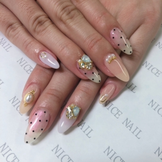 2019/03/08[ネイルカタログ] ネイルサロン ナイスネイル梅田店の人気ネイルデザインを更新しました！