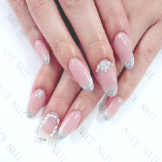 [ネイルカタログ] ネイルサロン ナイスネイルの人気ネイルデザインを更新しました！