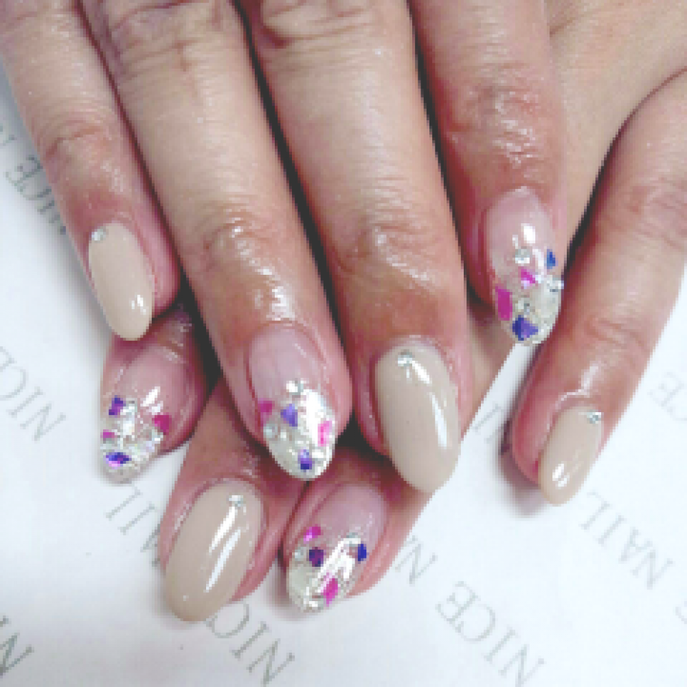 [ネイルカタログ] ネイルサロン ナイスネイルの人気ネイルデザインを更新しました！