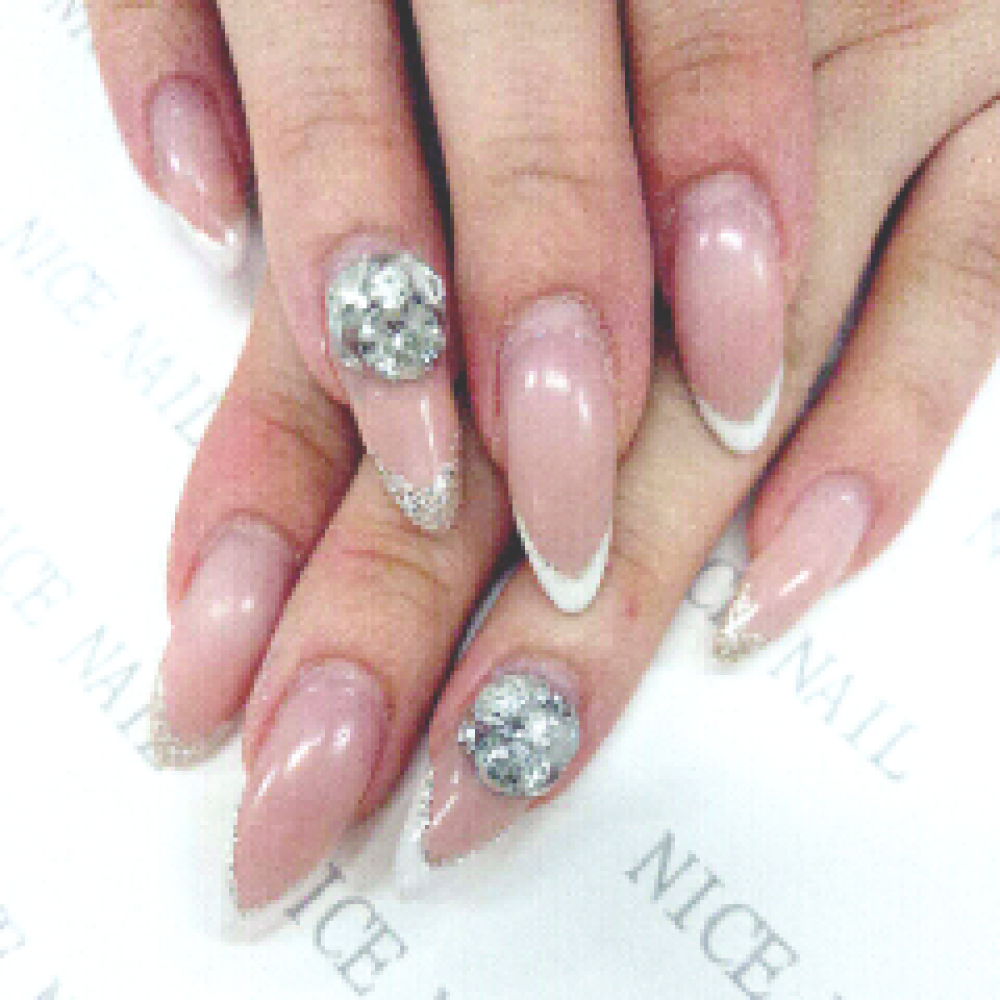 [ネイルカタログ] ネイルサロン ナイスネイルの人気ネイルデザインを更新しました！