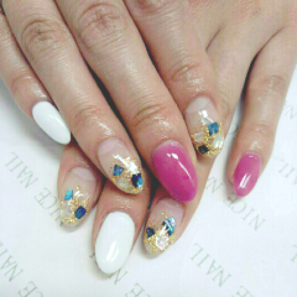 [ネイルカタログ] ネイルサロン ナイスネイルの人気ネイルデザインを更新しました！