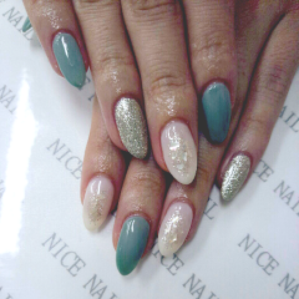 [ネイルカタログ] ネイルサロン ナイスネイルの人気ネイルデザインを更新しました！