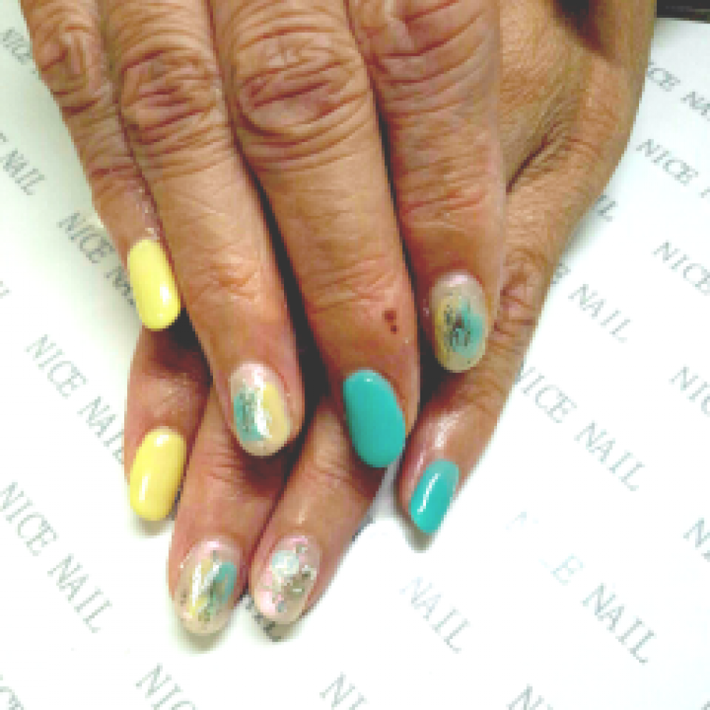 [ネイルカタログ] ネイルサロン ナイスネイルの人気ネイルデザインを更新しました！