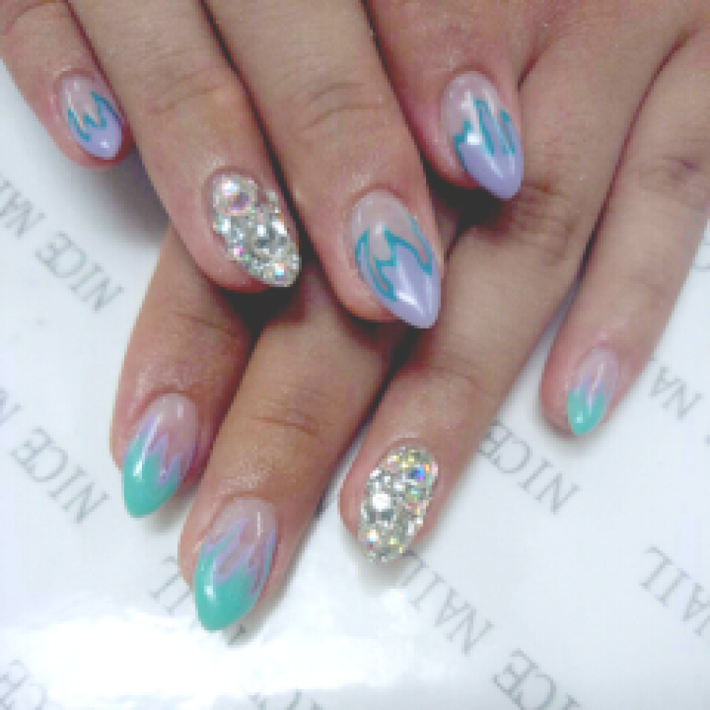 [ネイルカタログ] ネイルサロン ナイスネイルの人気ネイルデザインを更新しました！