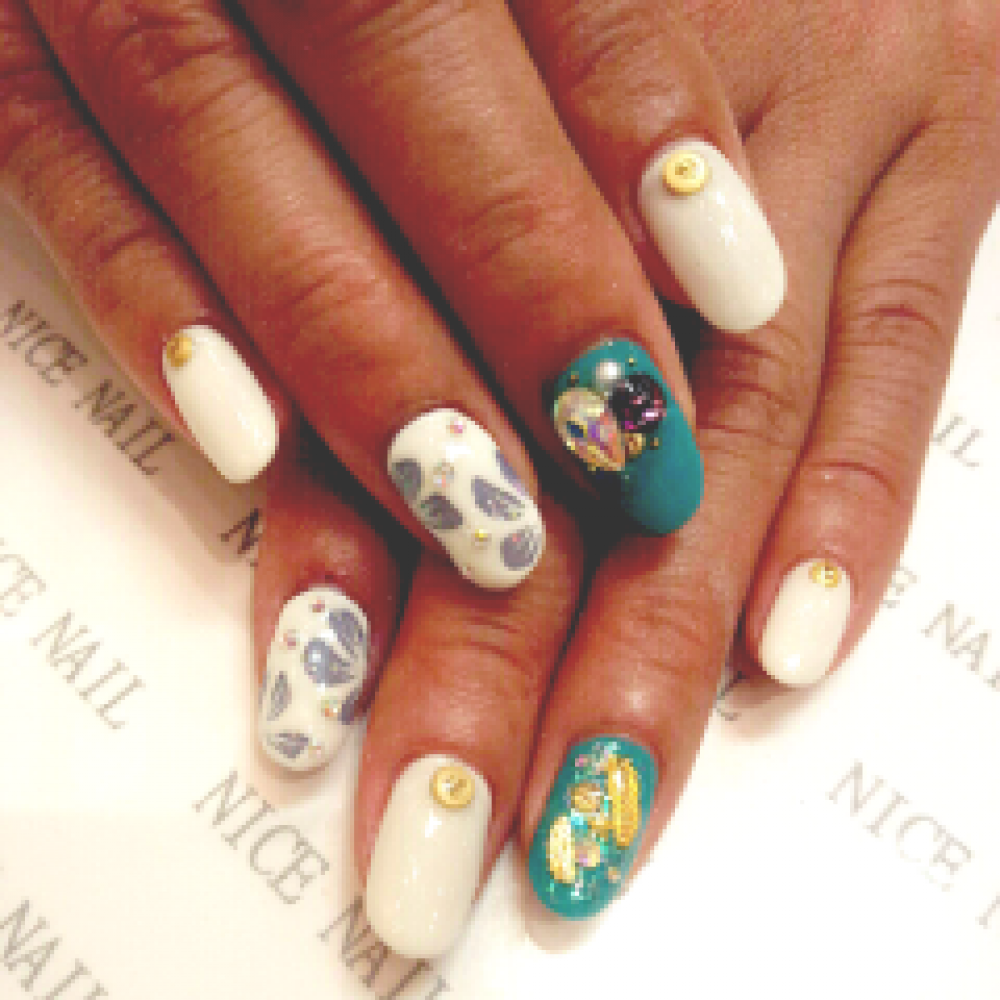 [ネイルカタログ] ネイルサロン ナイスネイルの人気ネイルデザインを更新しました！