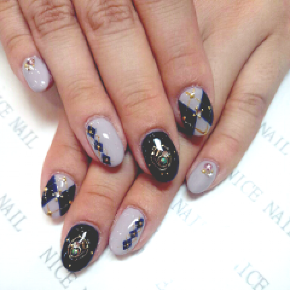 [ネイルカタログ] ネイルサロン ナイスネイルの人気ネイルデザインを更新しました！