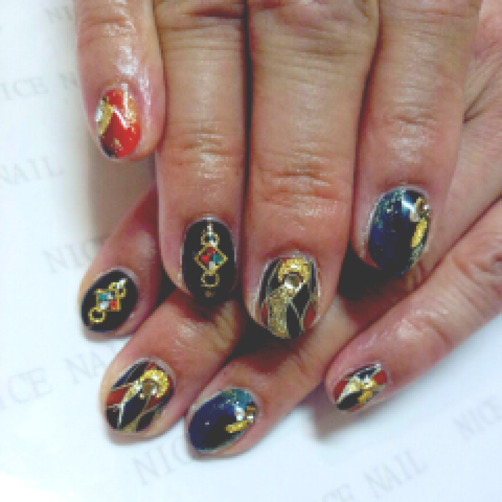 [ネイルカタログ] ネイルサロン ナイスネイルの人気ネイルデザインを更新しました！