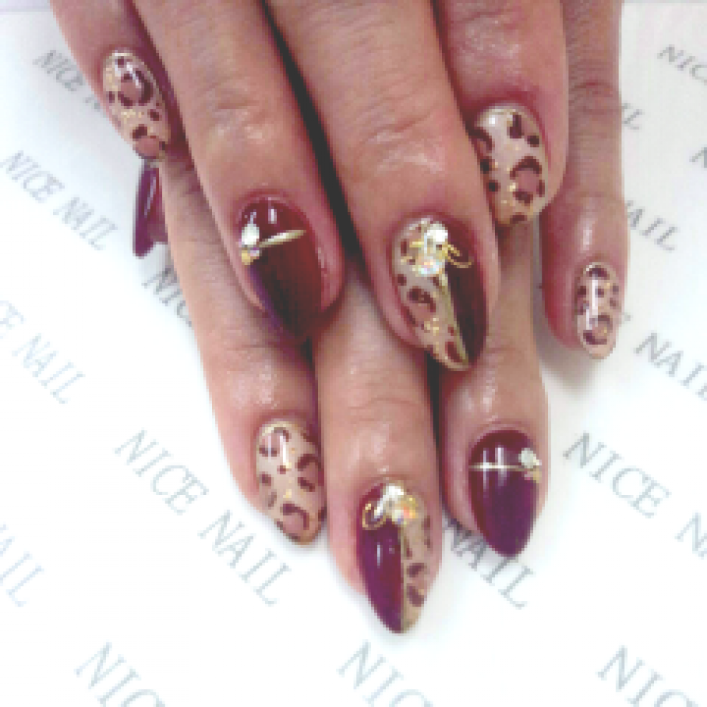 [ネイルカタログ] ネイルサロン ナイスネイルの人気ネイルデザインを更新しました！