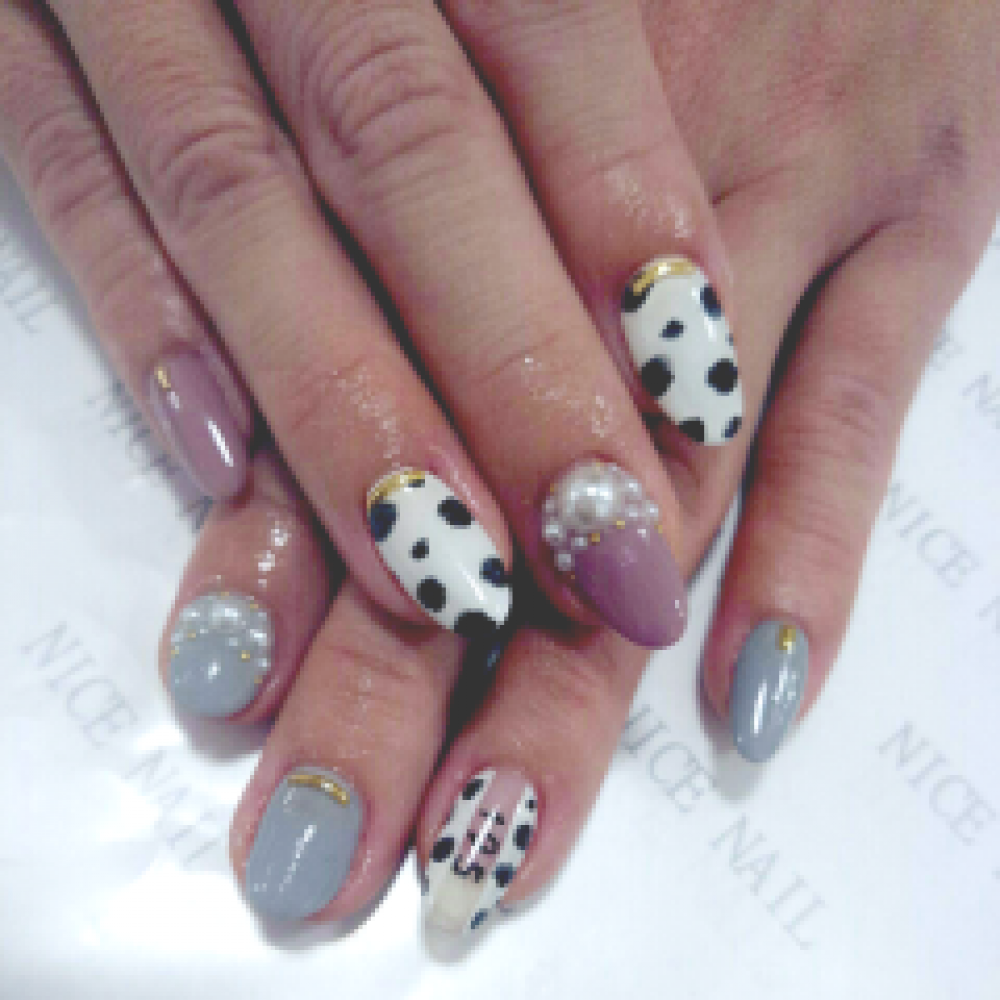 [ネイルカタログ] ネイルサロン ナイスネイルの人気ネイルデザインを更新しました！
