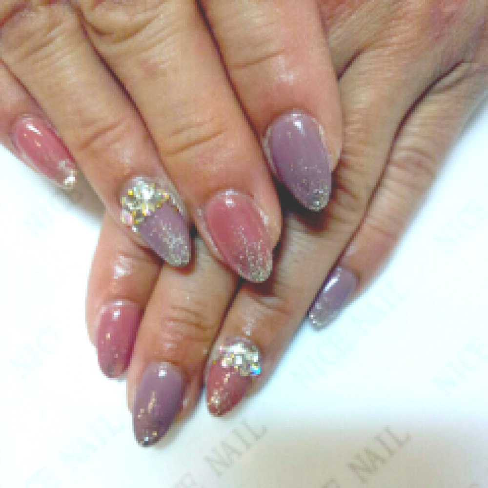 [ネイルカタログ] ネイルサロン ナイスネイルの人気ネイルデザインを更新しました！