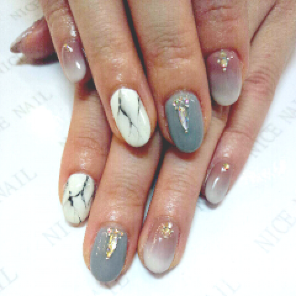 [ネイルカタログ] ネイルサロン ナイスネイルの人気ネイルデザインを更新しました！