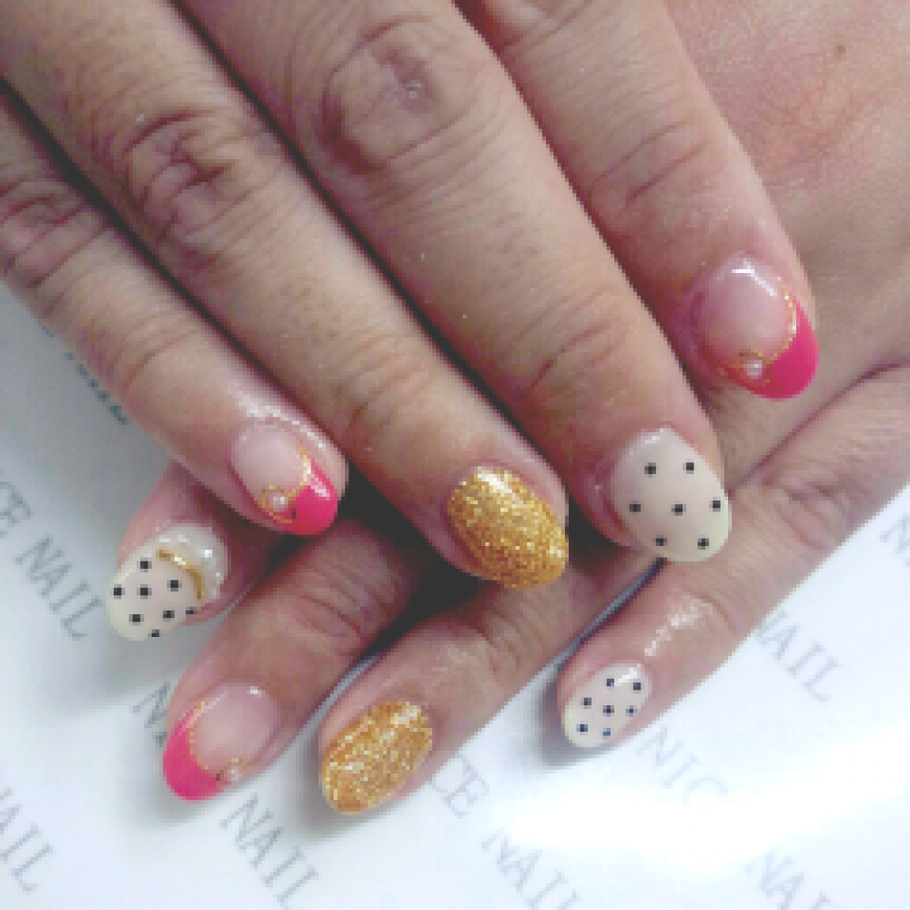 [ネイルカタログ] ネイルサロン ナイスネイルの人気ネイルデザインを更新しました！