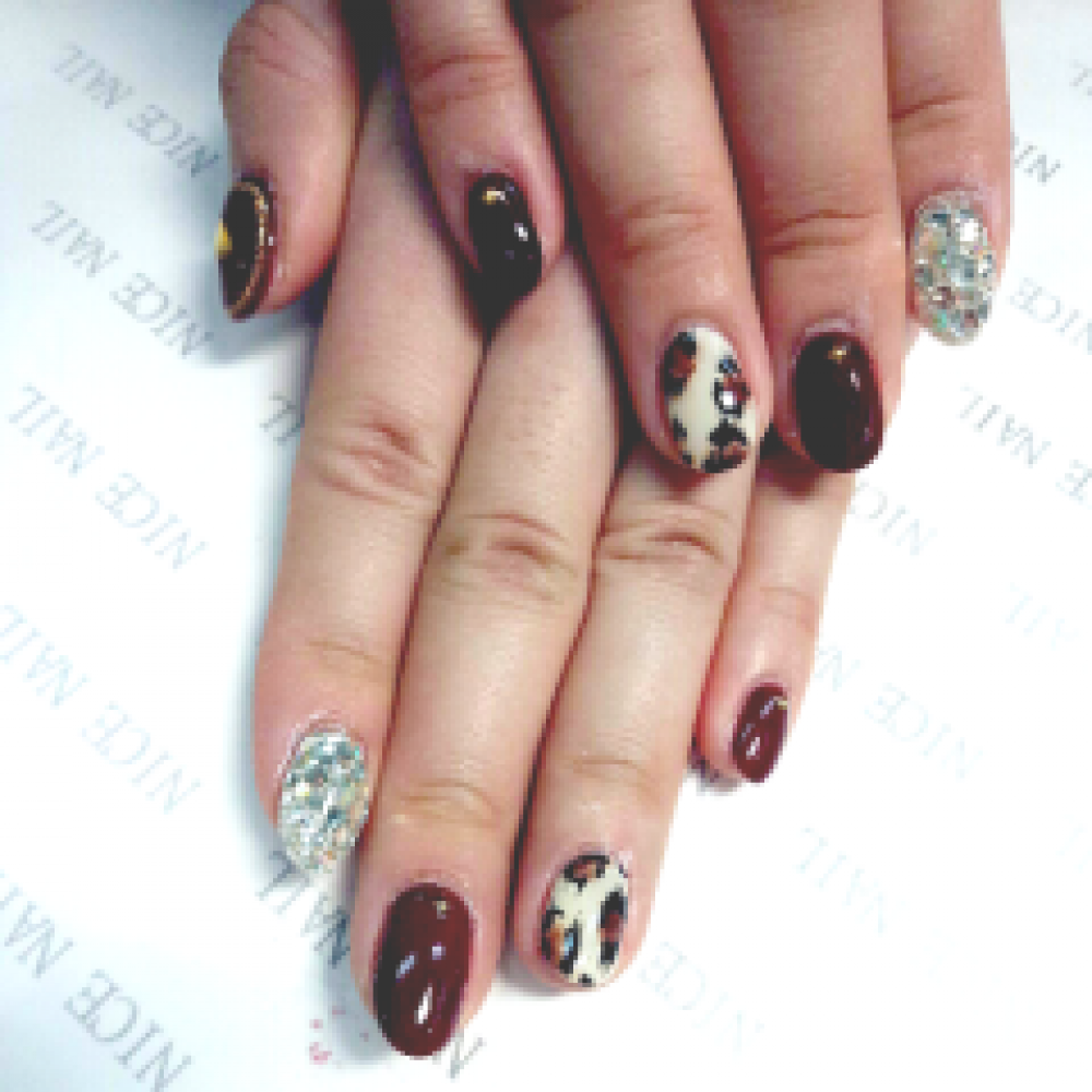 [ネイルカタログ] ネイルサロン ナイスネイルの人気ネイルデザインを更新しました！