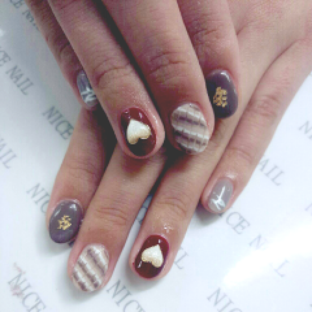 [ネイルカタログ] ネイルサロン ナイスネイルの人気ネイルデザインを更新しました！