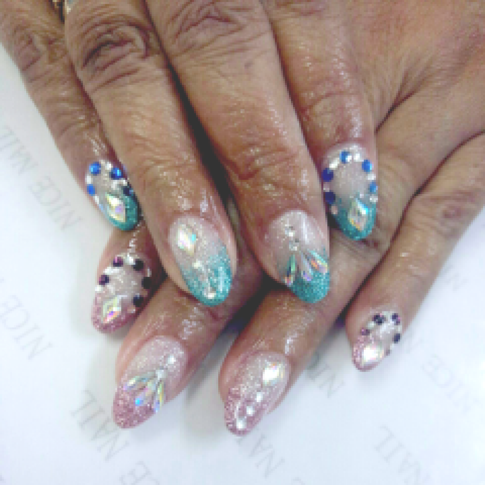 [ネイルカタログ] ネイルサロン ナイスネイルの人気ネイルデザインを更新しました！