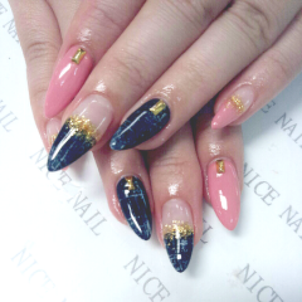 [ネイルカタログ] ネイルサロン ナイスネイルの人気ネイルデザインを更新しました！