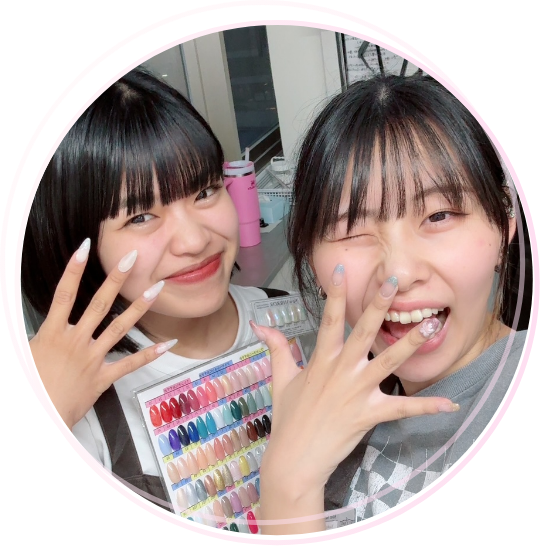 日本ネイリスト協会認定のスクールで技術を学べる