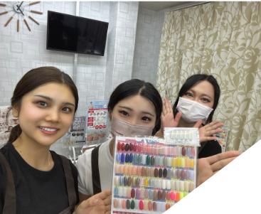 月8回~9回お休み